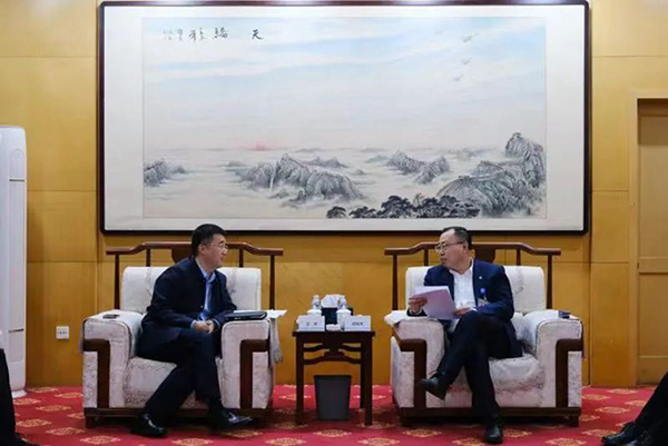央地合作持續(xù)發(fā)力 賦能互利共贏(yíng)發(fā)展｜沈陽(yáng)航空產(chǎn)業(yè)集團(tuán)總經(jīng)理王宇赴航空工業(yè)沈飛交流座談
